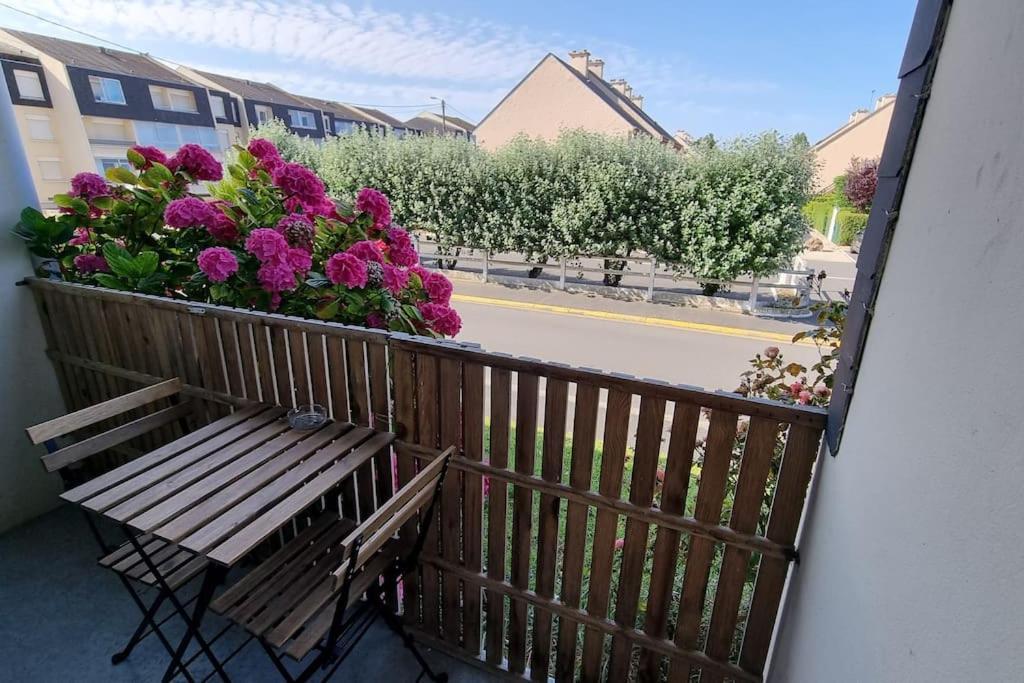 Appartement A Louer Plages Du Debarquement A Courseulles Sur Mer Extérieur photo